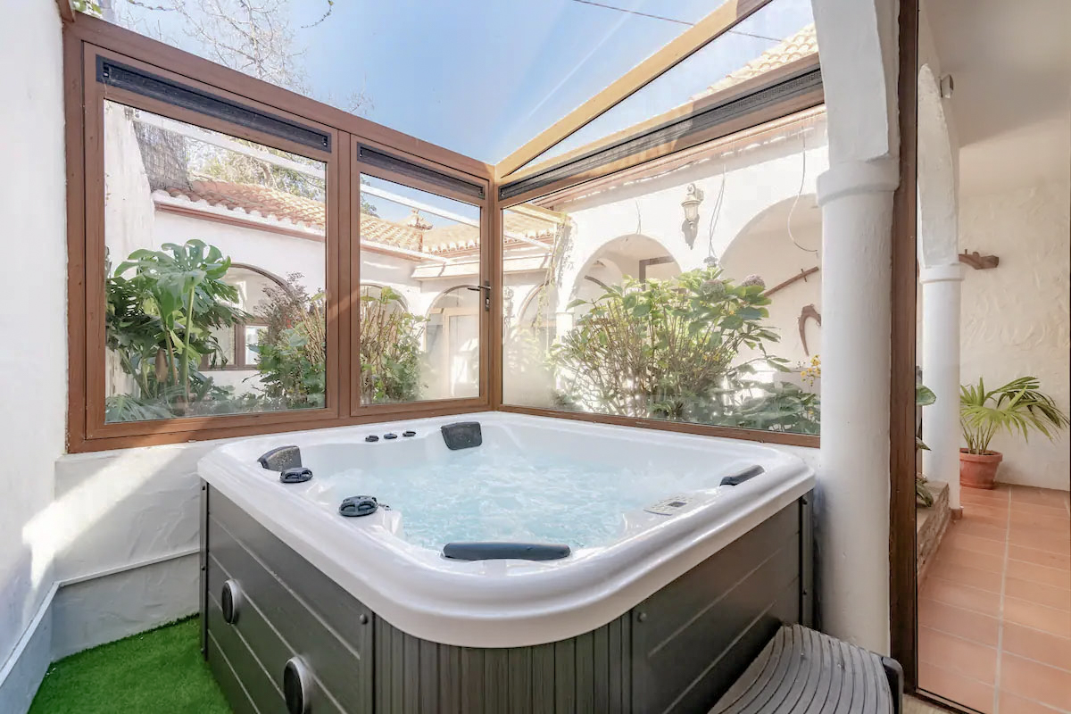 Jacuzzi privado cubierto